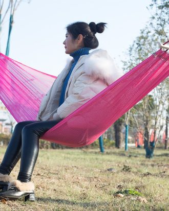Bending Ice Silk Mesh Hammock Outdoor Hanging Bed Camping  Anti-Sidewall Hammock Swing, Size: 190x130 cm( Pink)